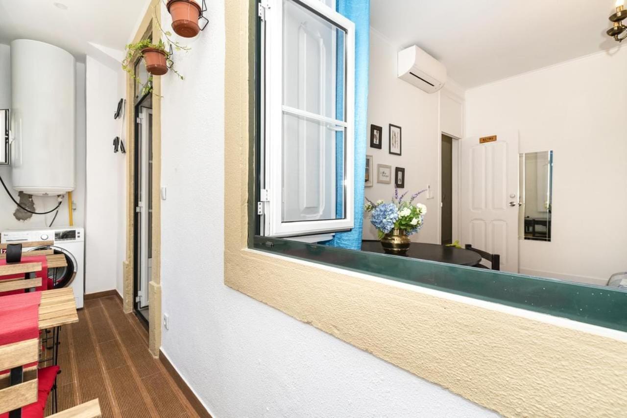 Rustic M2 R1 - Amazing Double Room With Shared Bathroom Lissabon Buitenkant foto